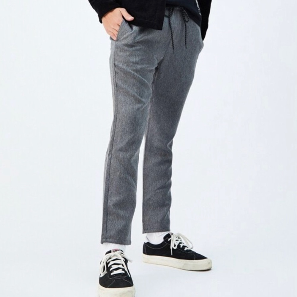 NWT Pacsun Gray Herringbone Menswear Trousers Men’s Size XS or S